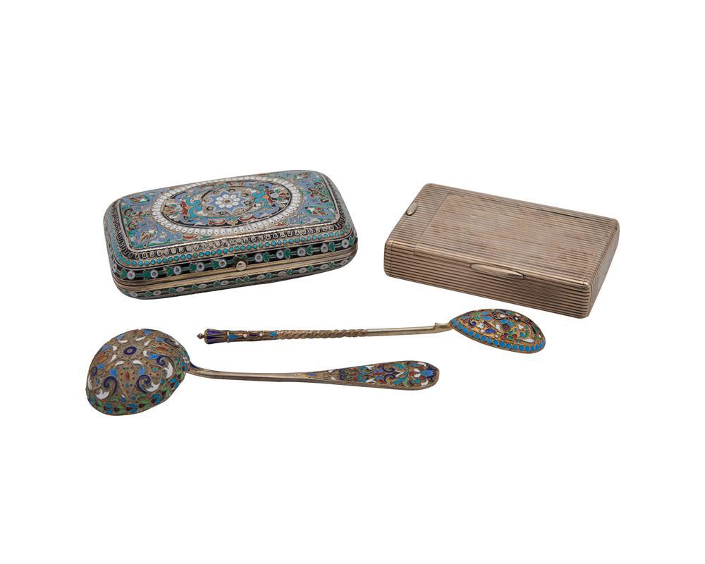 RUSSIAN ENAMELED SILVER CIGARETTE