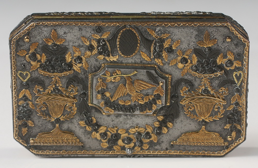 RUSSIAN FINE METALS PASTILLE BOX