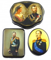 RUSSIAN HAND-PAINTED LACQUER B