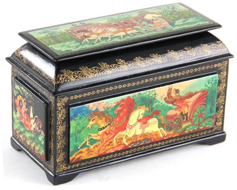 Russian Lacquered Jewelry