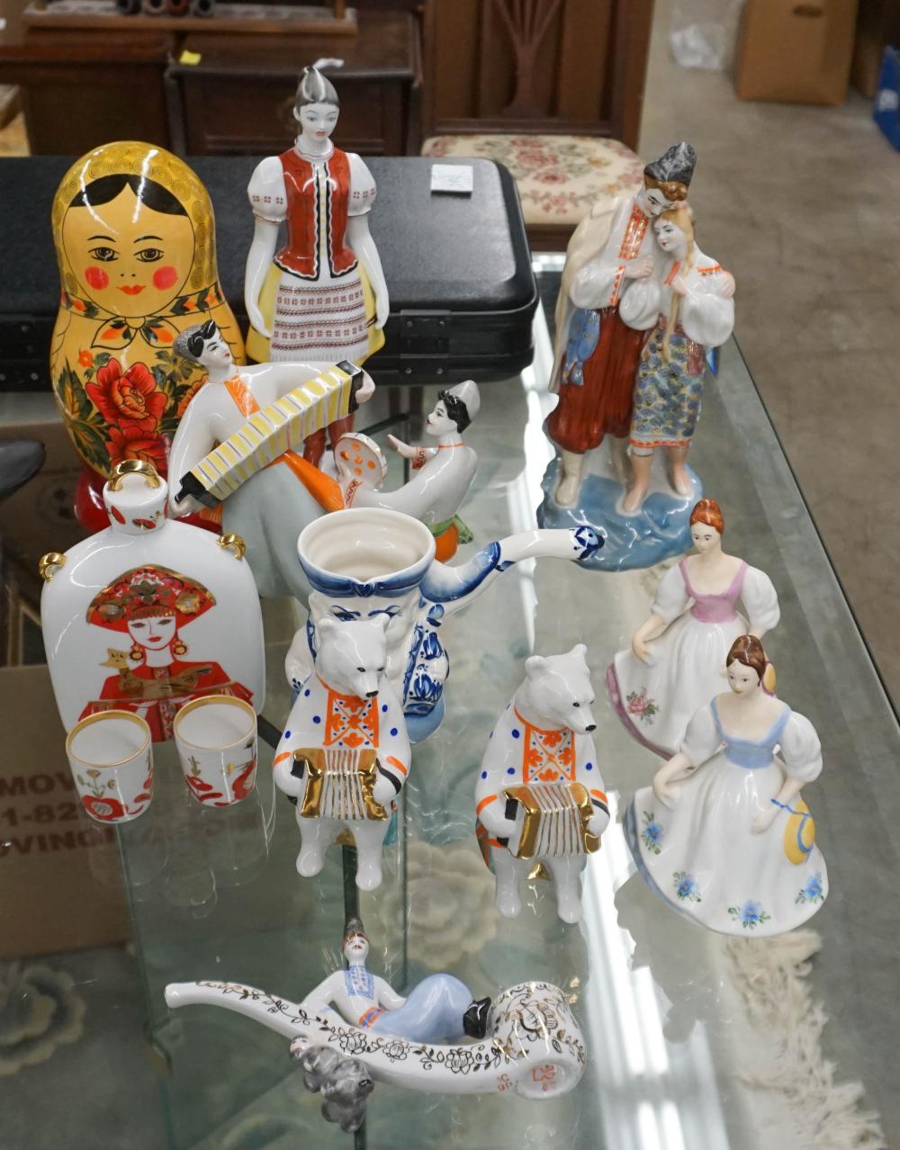 RUSSIAN NESTING DOLLS AND