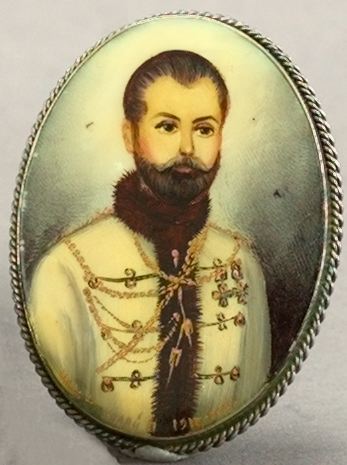 Russian Oval Enameled Shell