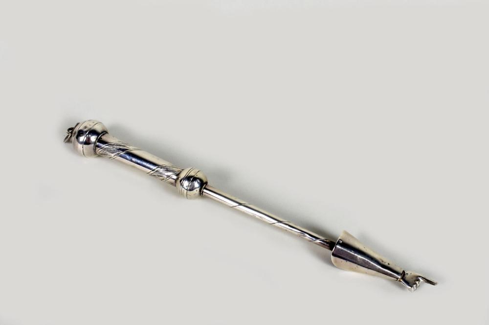 RUSSIAN SILVER TORAH POINTER,
