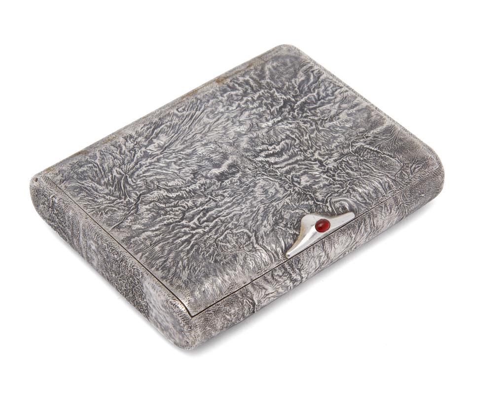 RUSSIAN TEXTURED SILVER CIGARETTE