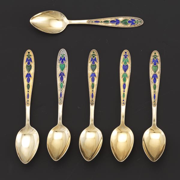 RUSSIAN VERMEIL SILVER AND ENAMEL