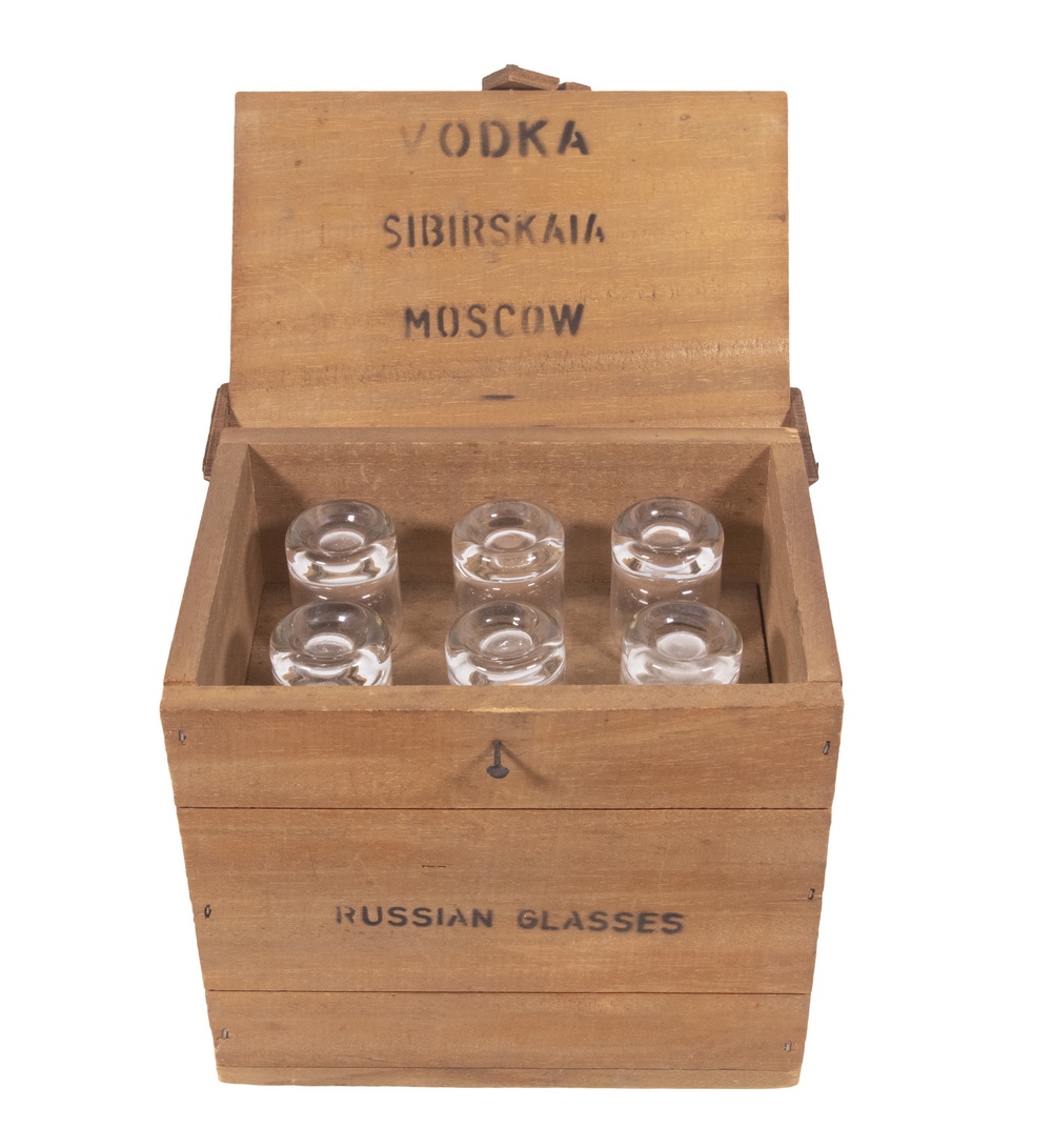 RUSSIAN VODKA GLASSES IN WOOD CRATE
