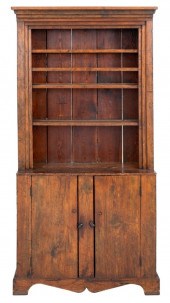 RUSTIC COUNTRY WOODEN HUTCH CA