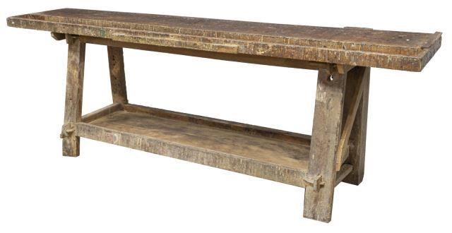 RUSTIC CRAFTSMAN'S WOOD WORKBENCH