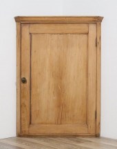 RUSTIC FARMHOUSE PINE HANGING