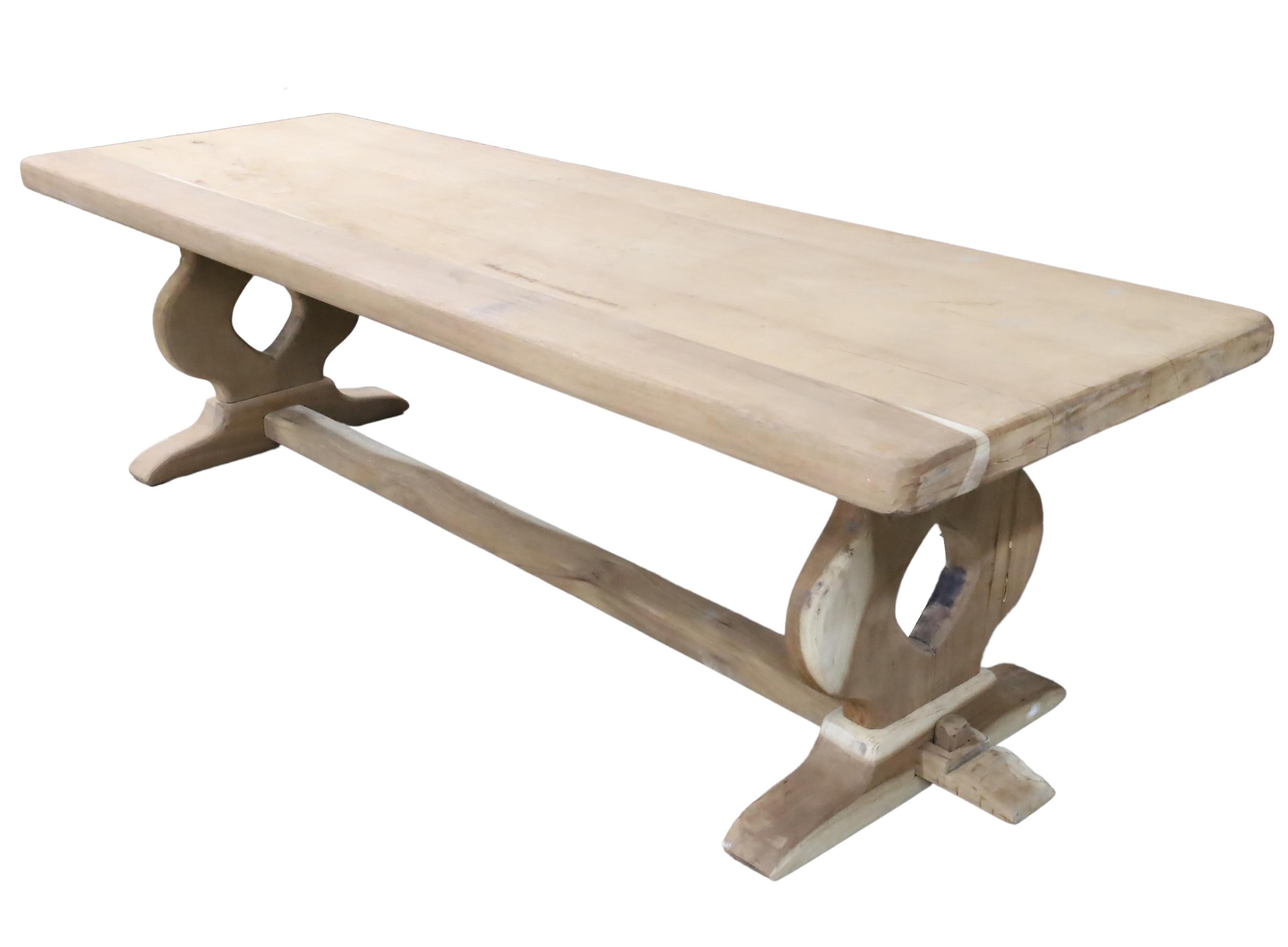 RUSTIC FRENCH FARMHOUSE STYLE TABLE