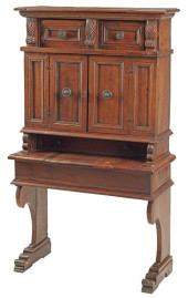 RUSTIC ITALIAN CARVED WALNUT C