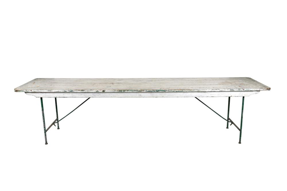 RUSTIC PAINTED FOLDING