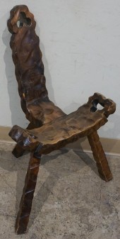 RUSTIC STAINED WOOD THREE-LEGG
