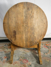 RUSTIC TILT TOP ROUND TABLE (T
