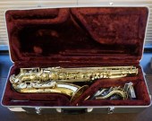RYTON BRASS SAXOPHONE WITH CAS