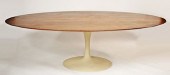 SAARINEN TULIP DINING TABLEWal