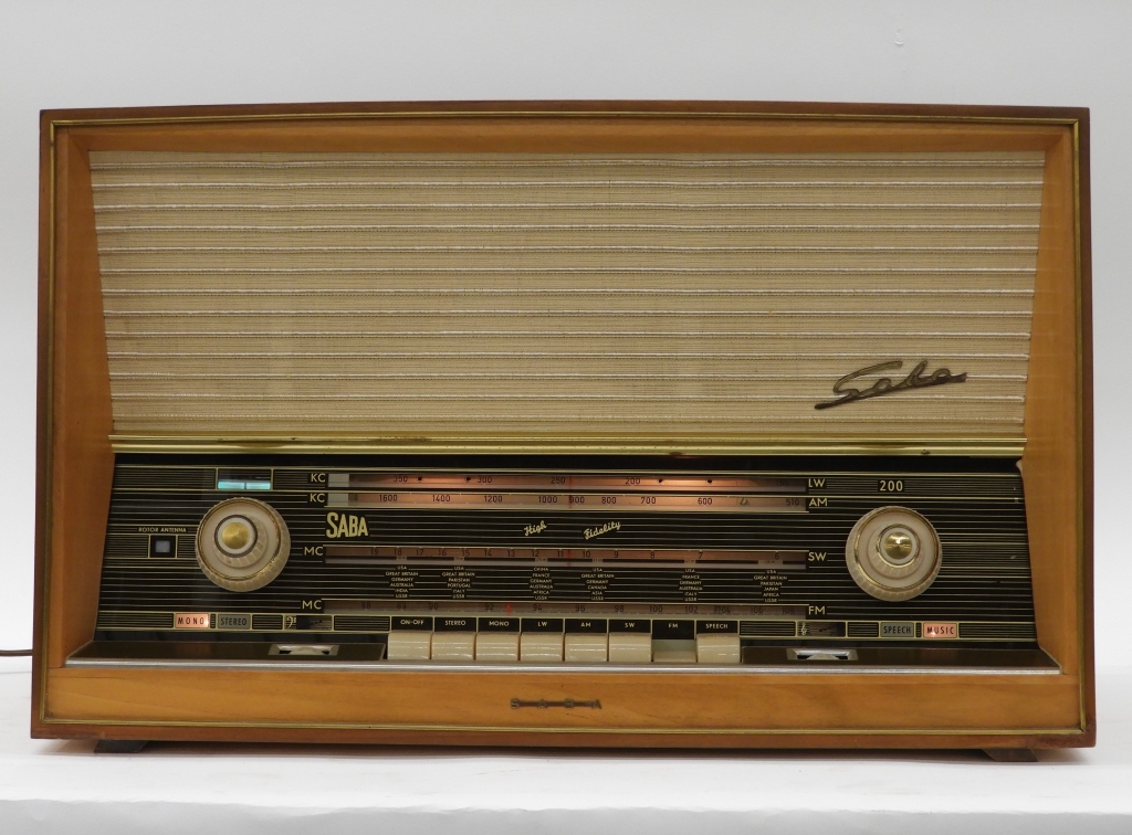 SABA GERMANY AM/FM SHORT WAVE