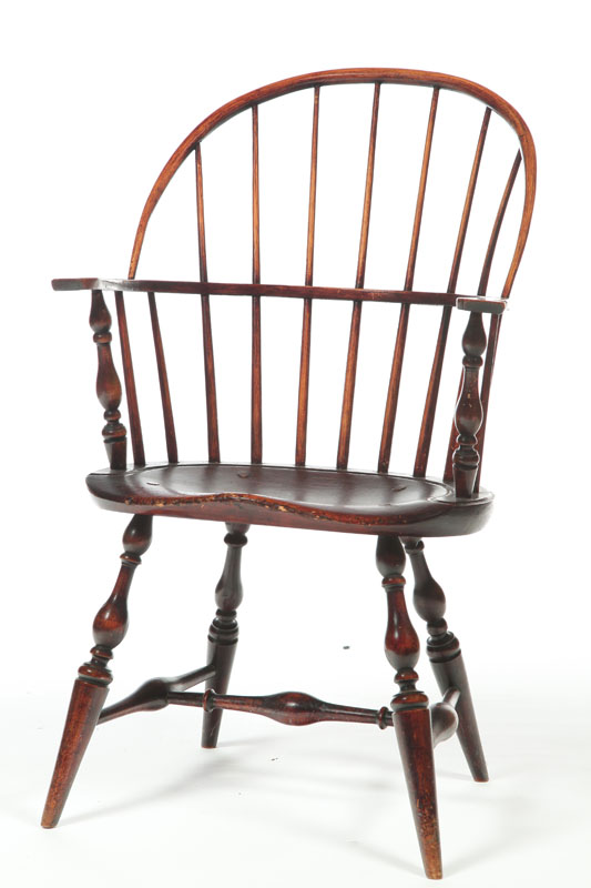 SACK-BACK WINDSOR ARMCHAIR. 