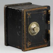 SAFE VAULT STILL BANK Extremel
