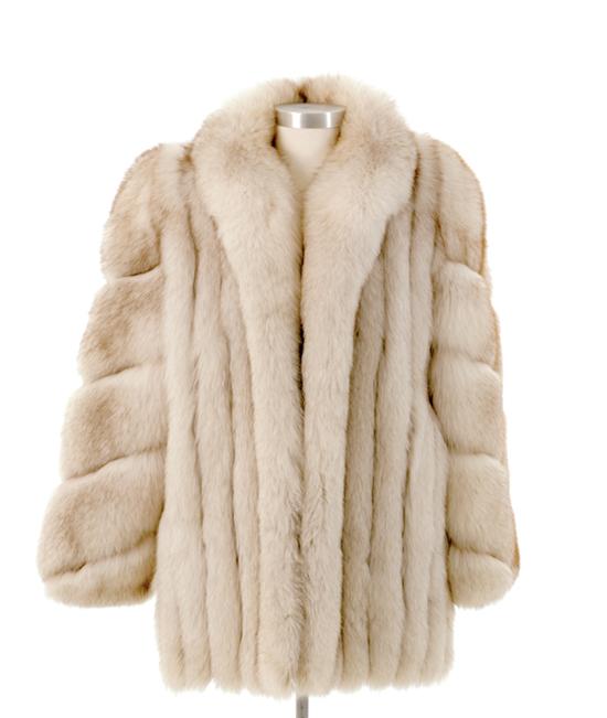 Saga fox coat car length medium