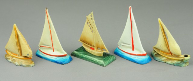 SAILBOAT GROUPING PAPERWEIGHTS Cast