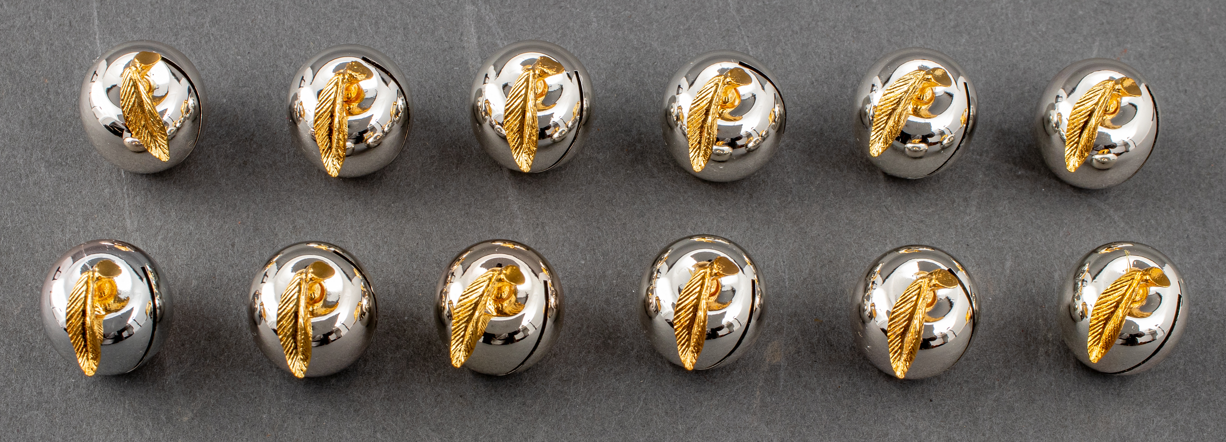 SAINT HILAIRE APPLE SILVERPLATED