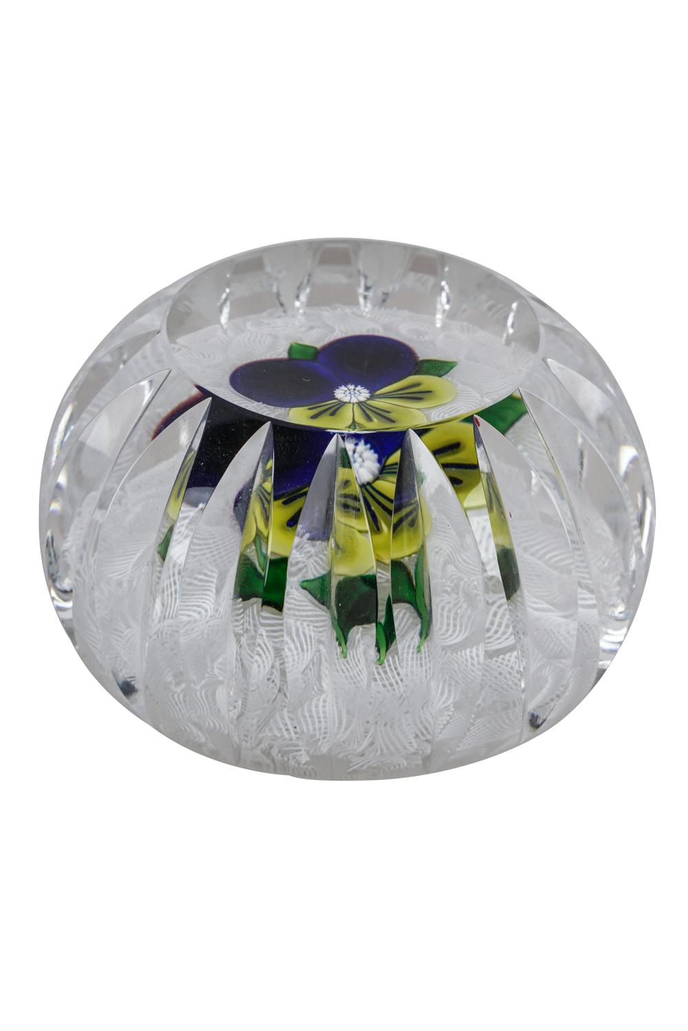 SAINT LOUIS GLASS PAPERWEIGHTsigned