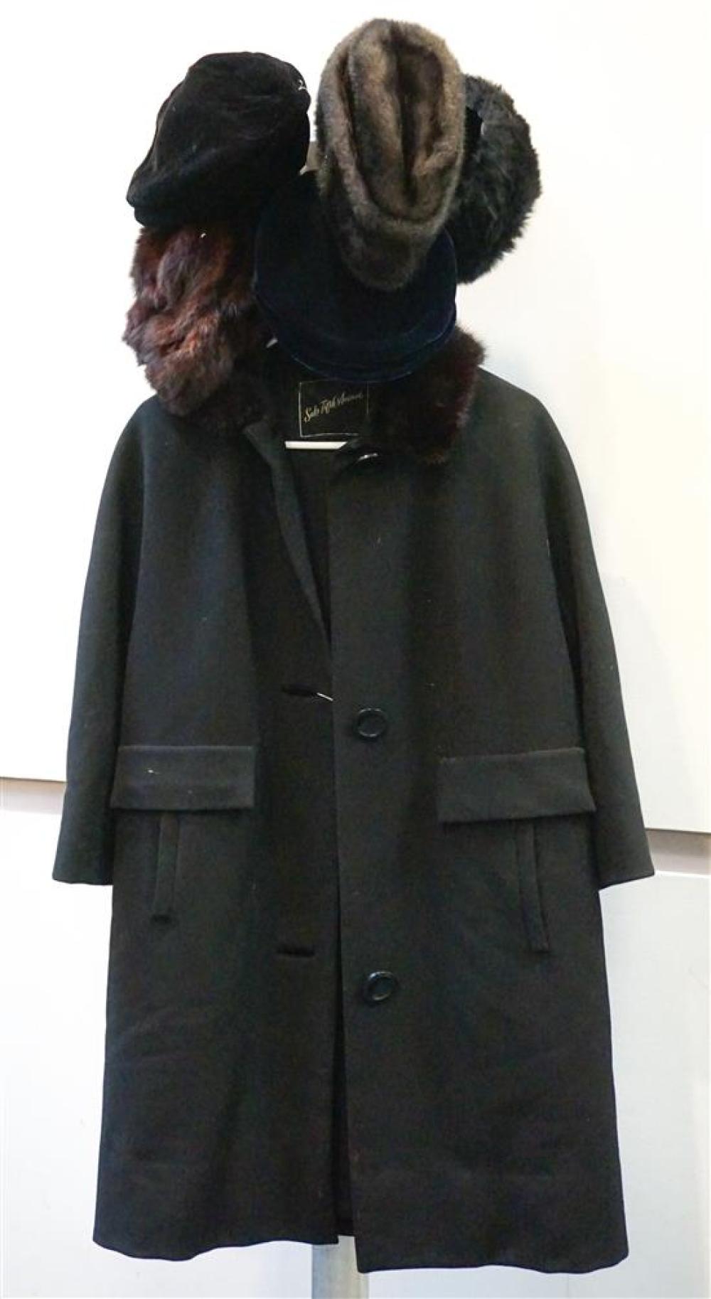 SAKS FIFTH AVENUE WOOL CREPE COAT