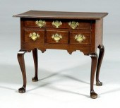 Salem Chippendale dressing tab