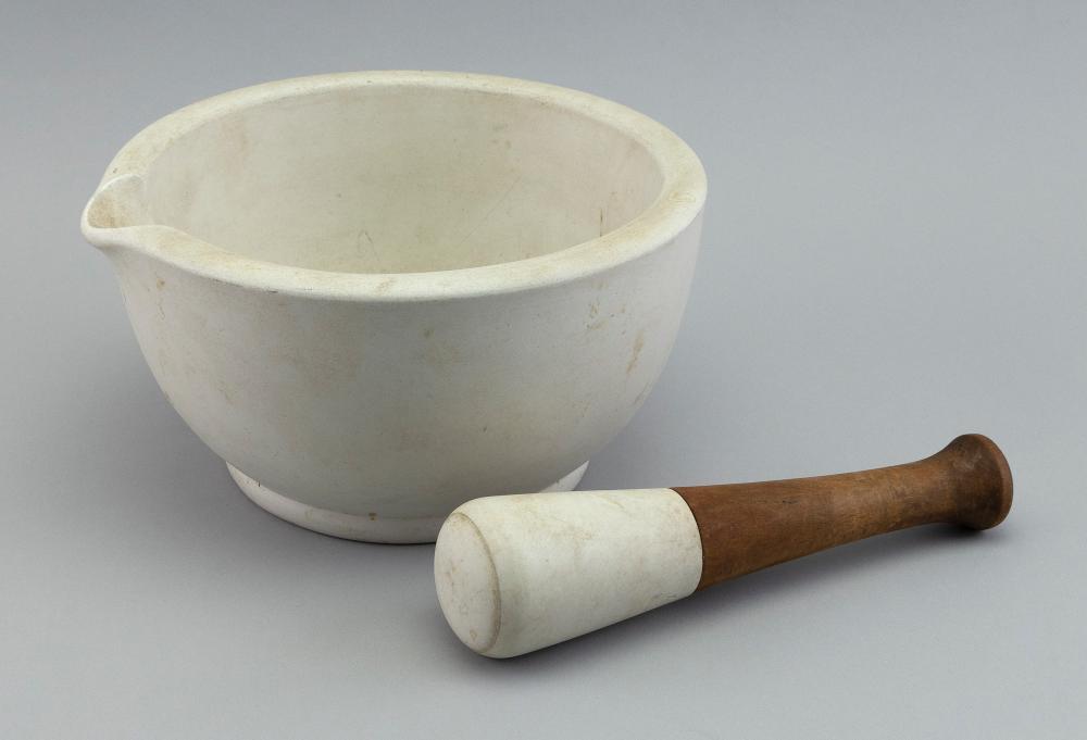 SALT GLAZE MORTAR AND PESTLE LATE