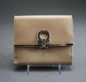 SALVATORE FERRAGAMO GOLD SAFFI