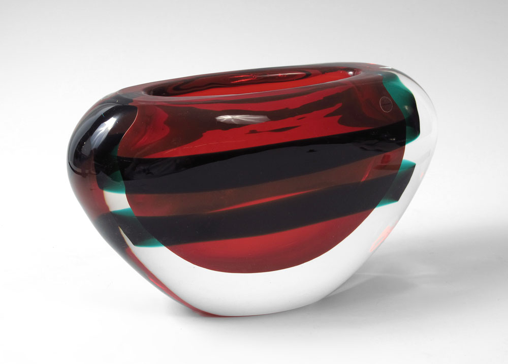 SALVIATI ART GLASS VASE: Sommerso