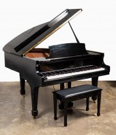 SAMICK BLACK LACQUER GRAND PIA