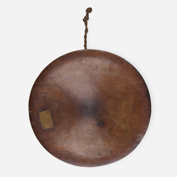 Samoan. Kava bowl presented to