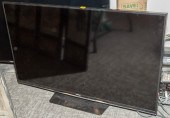 SAMSUNG FLAT SCREEN TELEVISION