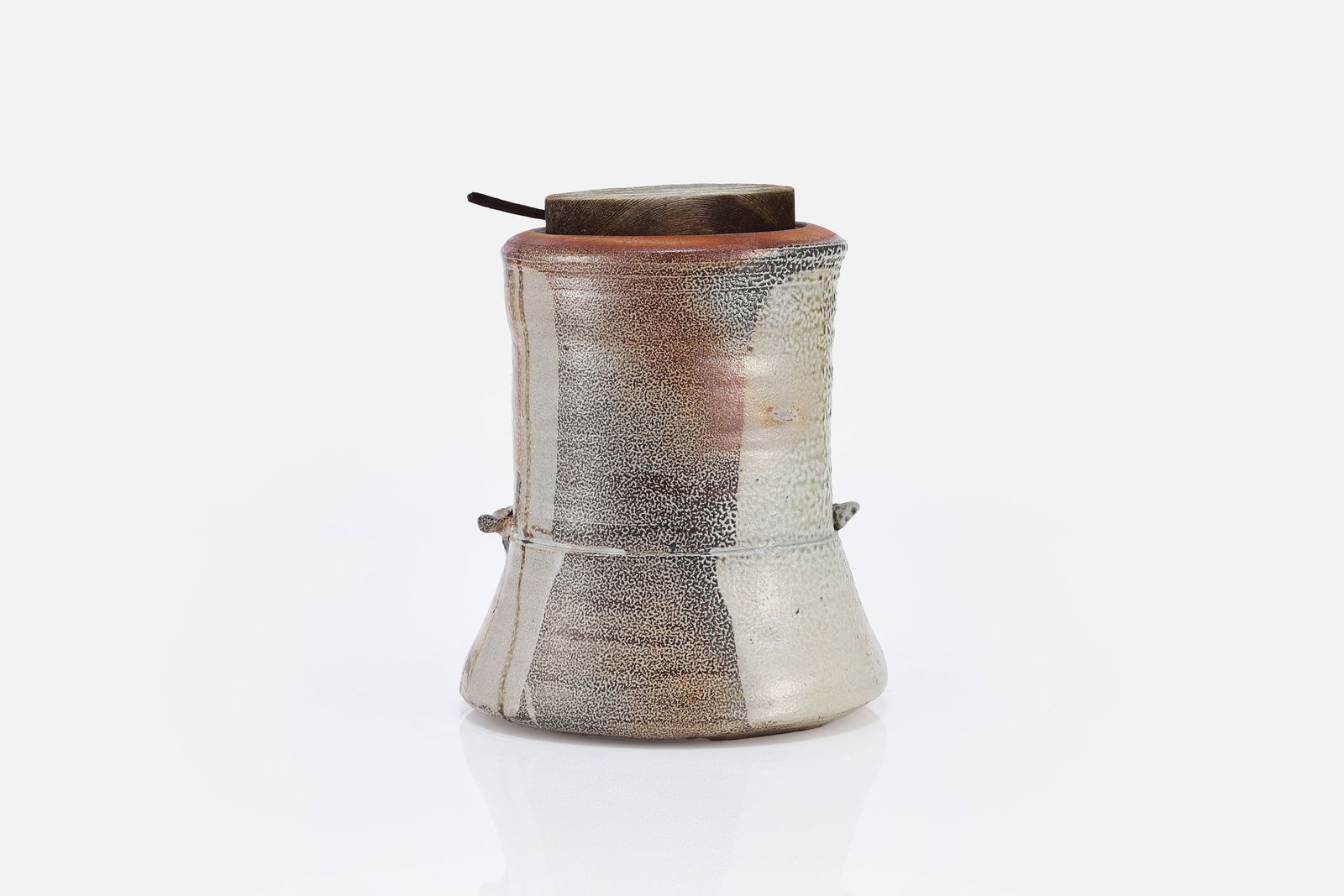 SANDRA JOHNSTONE, LIDDED