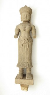 SANDSTONE FIGURE OF KHMER KING