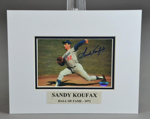 SANDY KOUFAX SIGNED PHOTO -