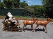 Santa Claus sleigh & reindeer