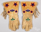 SANTEE SIOUX INDIAN BEADWORK H