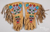 SANTEE SIOUX INDIAN BEADWORK H
