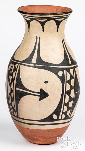 SANTO DOMINGO PUEBLO INDIAN POTTERY
