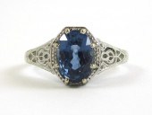 SAPPHIRE AND PLATINUM SOLITAIR