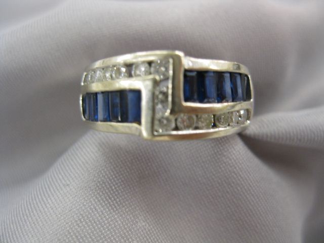 Sapphire & Diamond Ring 13 round