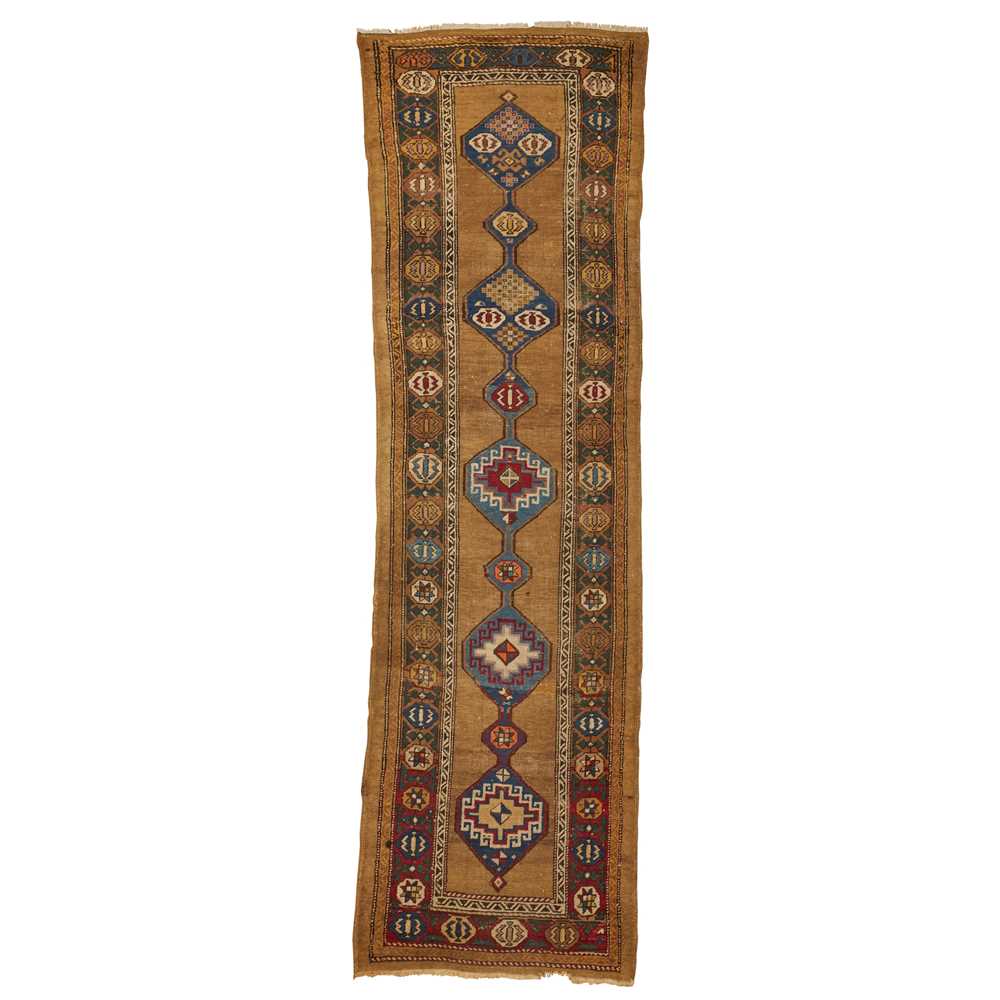 SARAB RUNNER NORTHWEST PERSIA, LATE