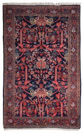 SAROUK MAHAL RUG: 4’5” X 6’11”