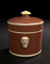 Sarreguemines Earthenware Lidd
