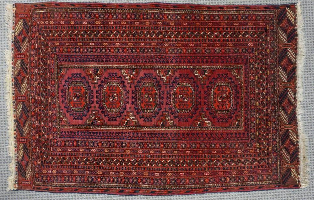 SARYK TURKOMAN RUG, 5 FT 5 IN X 3