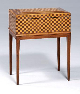 Satinwood inlaid lady&#39;s