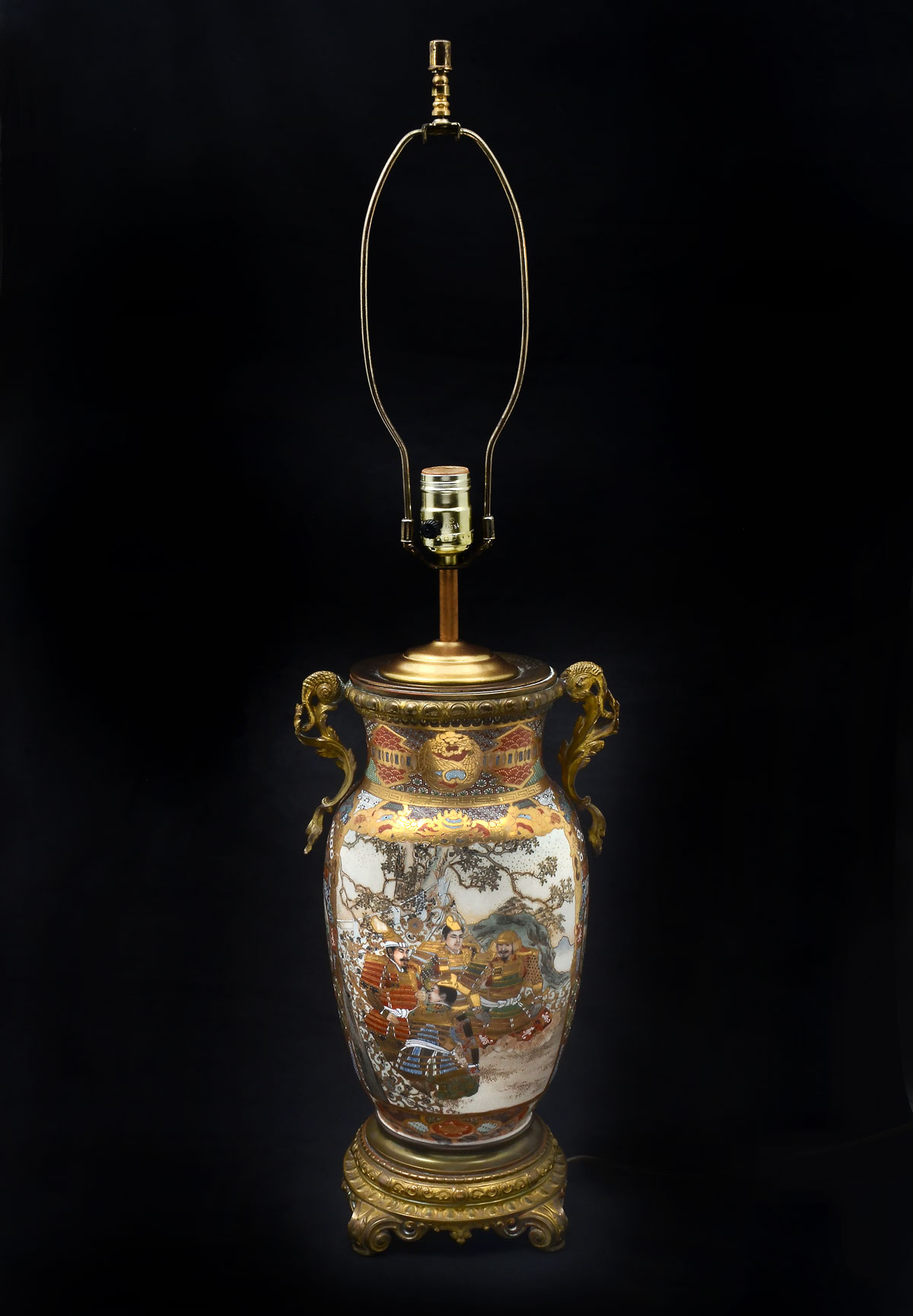 SATSUMA SAMURAI LAMP: Satsuma